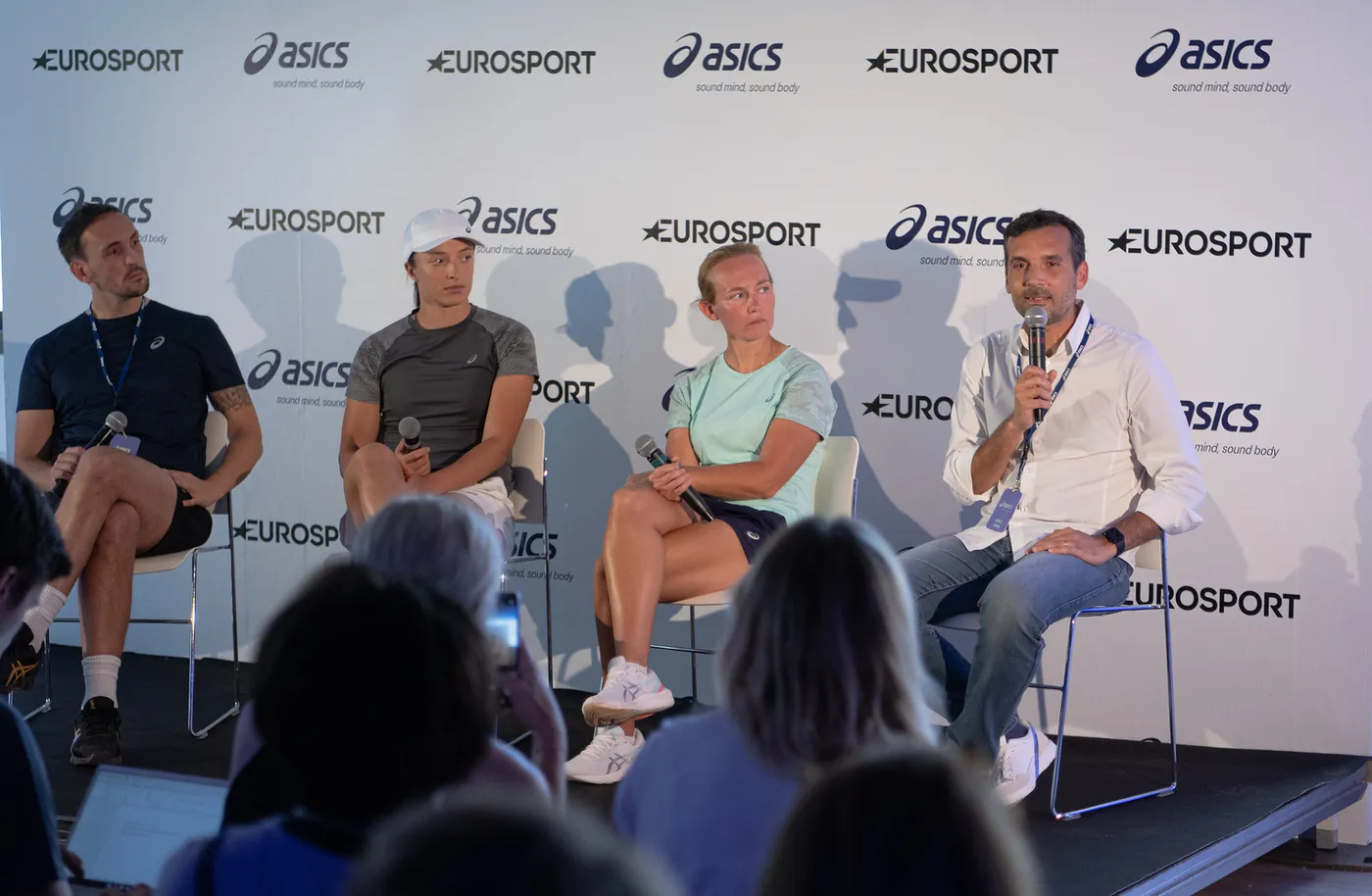 Professor Brendon Stubbs speaking on a panel at a Eurosport event